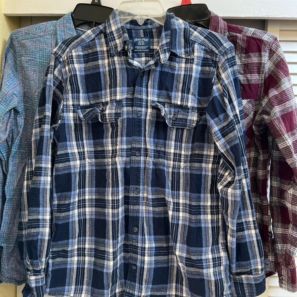 Men’s Sz Small 3 Flannel Shirt Lot Long Sleeved Plaid Shirts